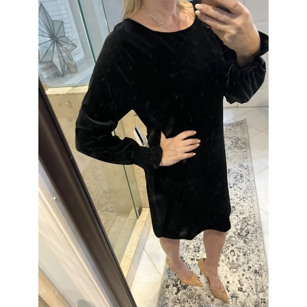 NINE WEST Women's Smocked Sleeve Velvet Shift Dress Black S NWT